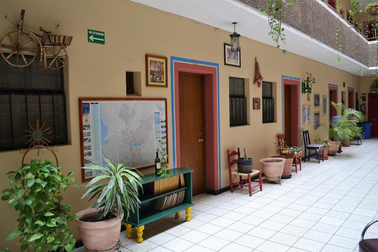 Hotel Janeiro Guadalajara Extérieur photo