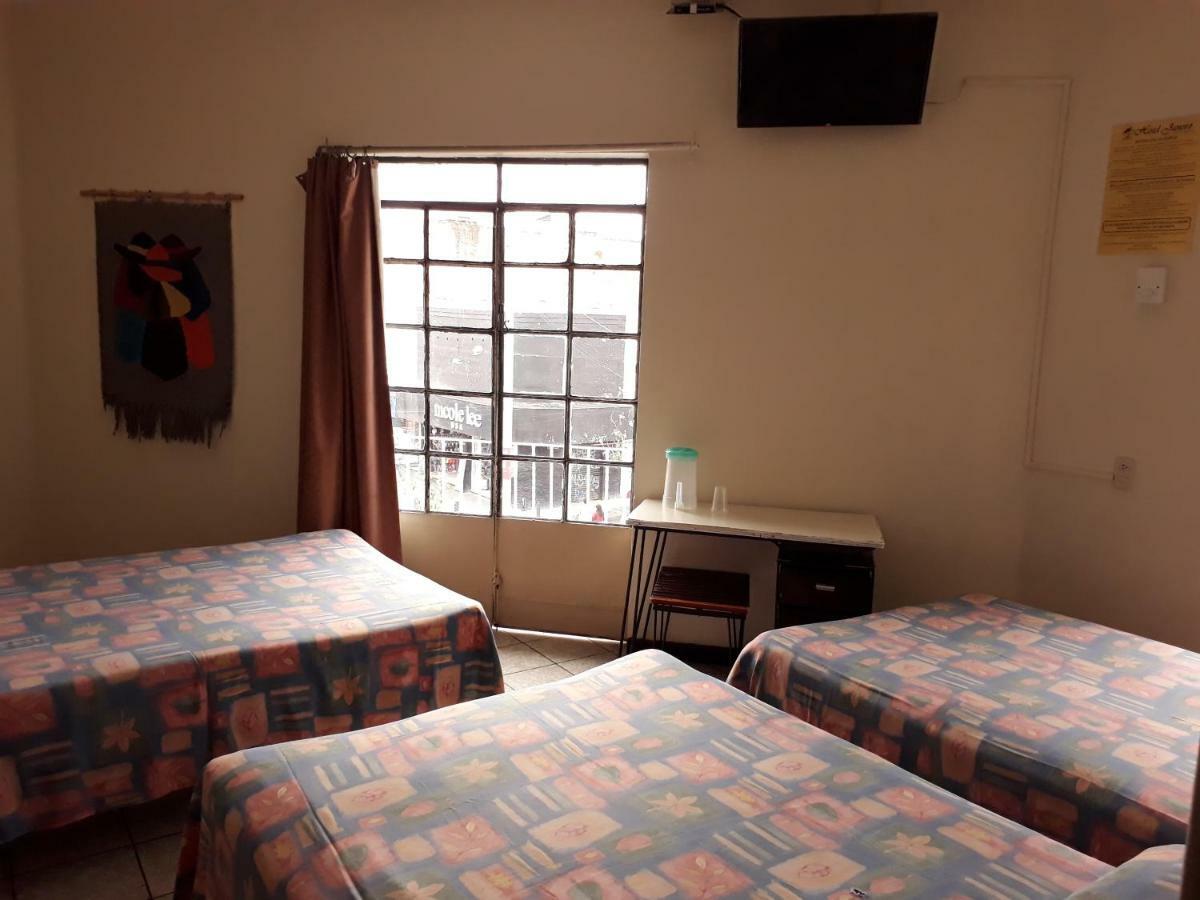 Hotel Janeiro Guadalajara Extérieur photo